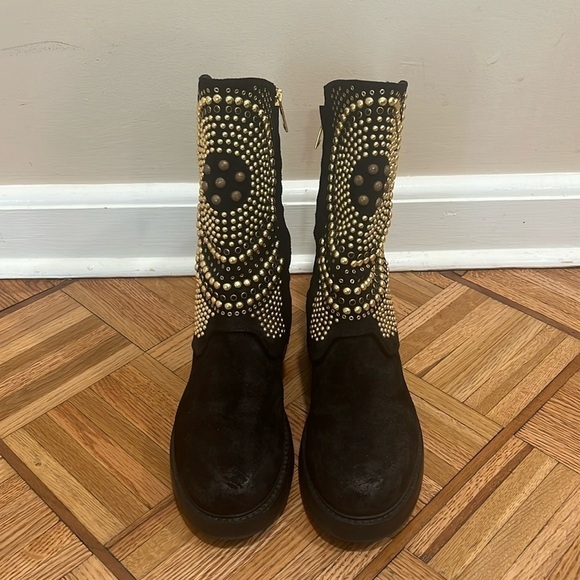 ELENA IACHI
Studded Suede Boots - Picture 2 of 5